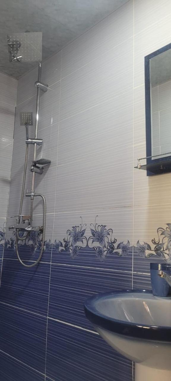 Guest House Guli Mestia Rom bilde